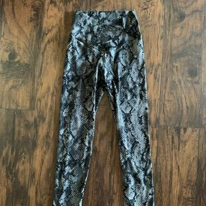 Snake print aerie crossover leggings
